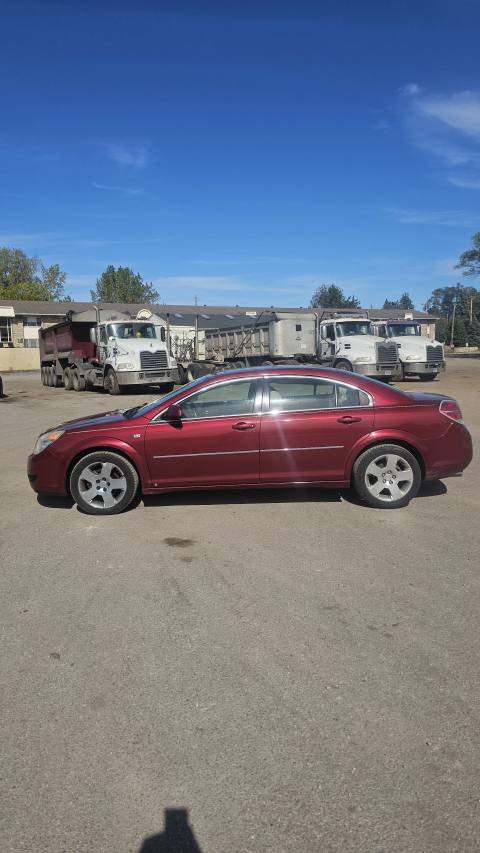 Vehicle photo 4