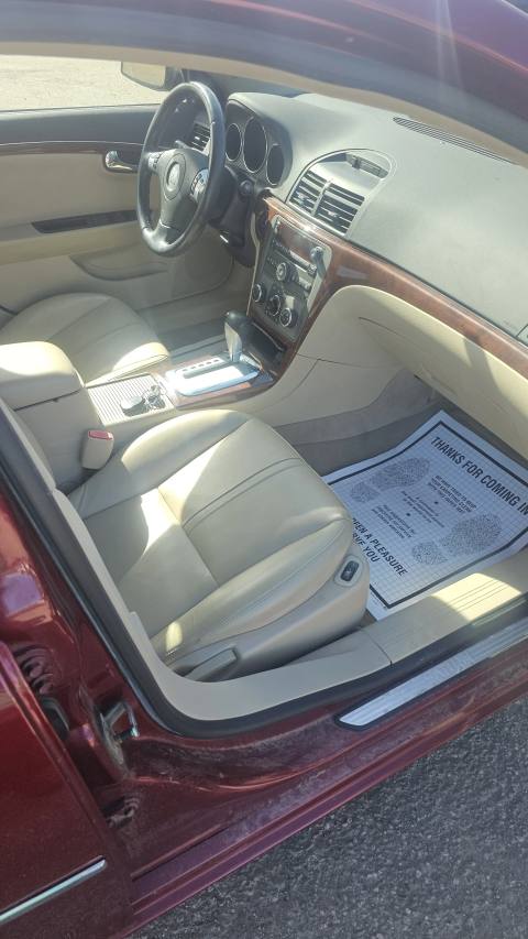 Vehicle photo 11