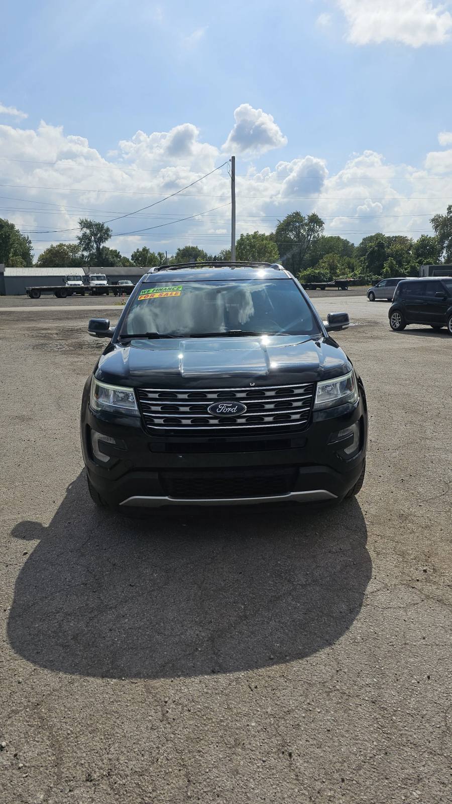 2017 FORD Explorer XLT