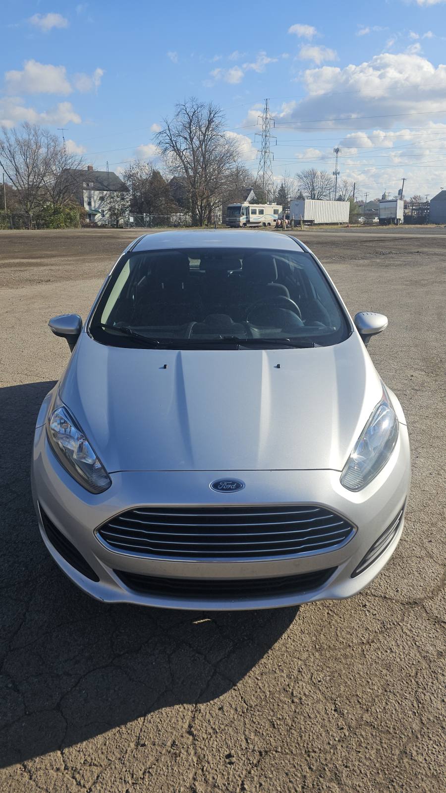 2015 FORD SE