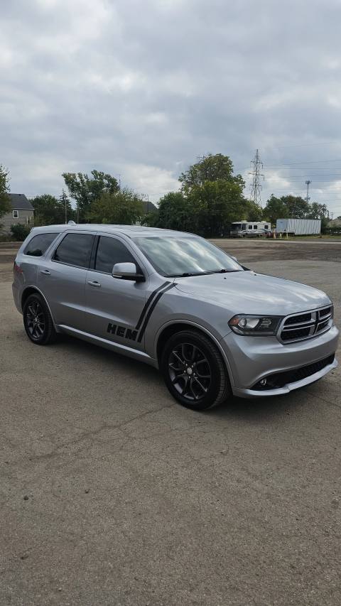 Vehicle photo 3