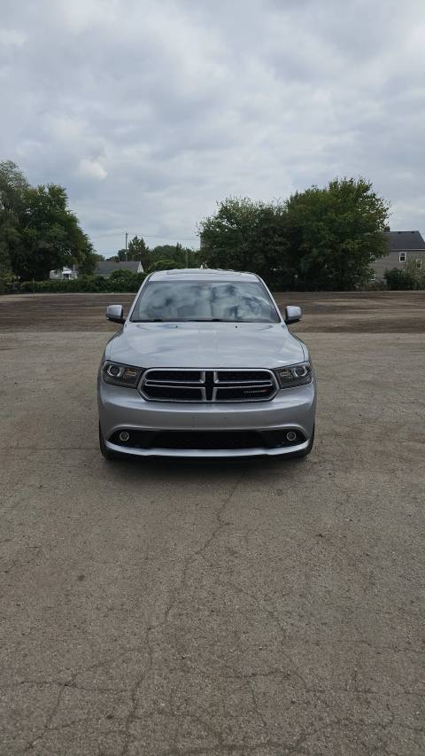 Vehicle photo 1
