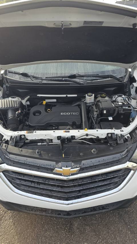 Vehicle photo 9